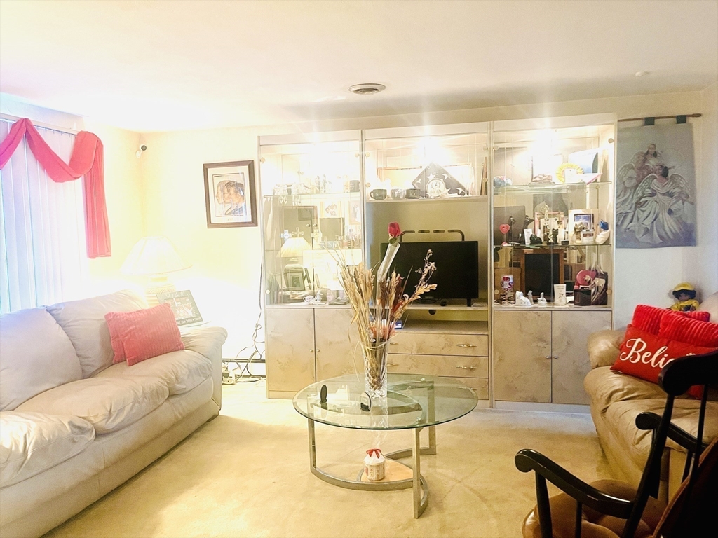 3 Eagle Rock Road Randolph, MA 02368 - Photo 5 of 20