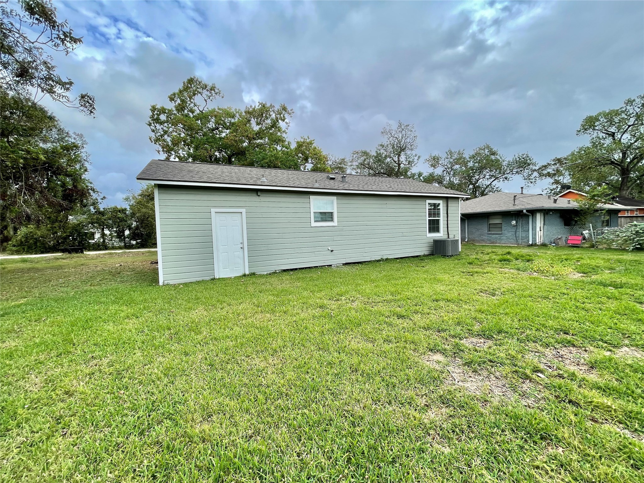 817 North Chenango Street Angleton, TX 77515 - Photo 17 of 17