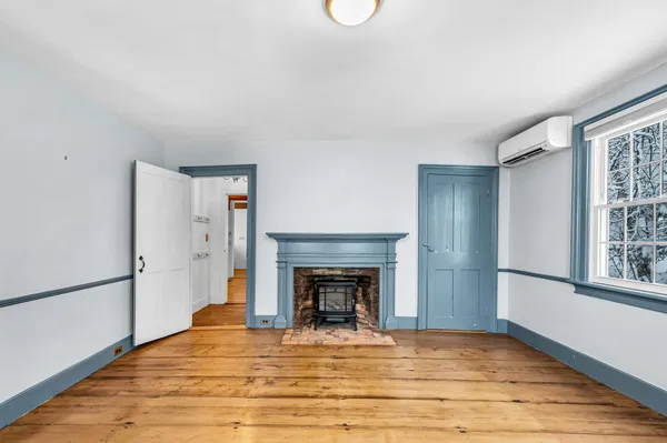 $650,000 | 75 Westminster W Road, Putney, VT 05346