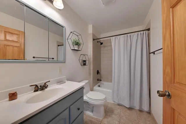 $649,900 | 541 North N Green, Cedarburg, WI 53012