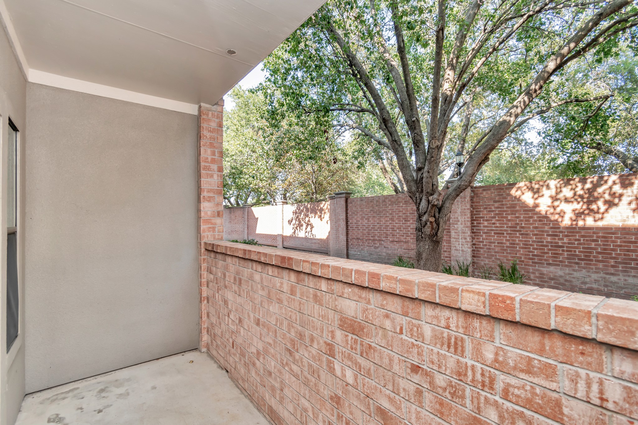 1600 Eldridge Parkway South, Unit 805 Houston, TX 77077 - Photo 19 of 39 a view of a house with a tree