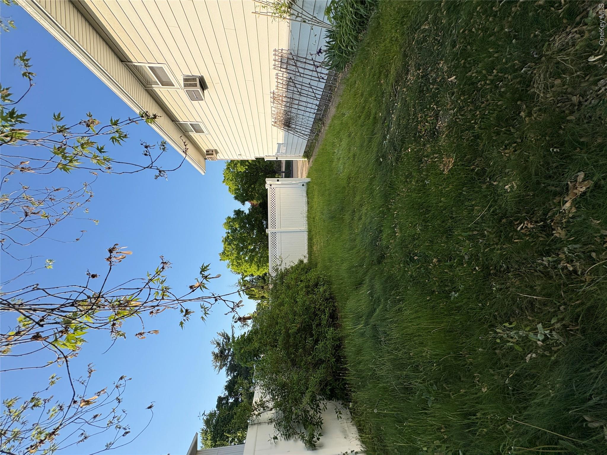 5 Skellington Road Plainview, NY 11803 - Photo 3 of 3