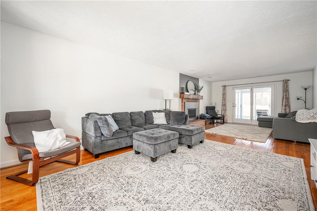8651 Promontory Road Indianapolis, IN 46236 - Photo 11 of 37 Gallery Image 11