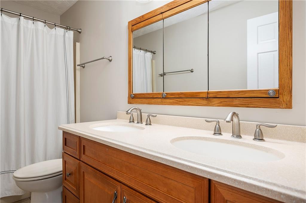 8651 Promontory Road Indianapolis, IN 46236 - Photo 25 of 37 Gallery Image 25