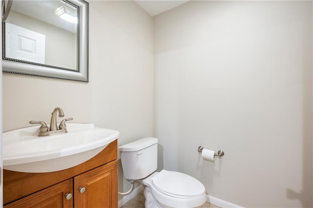 8651 Promontory Road Indianapolis, IN 46236 - Photo 26 of 37 Gallery Image 26