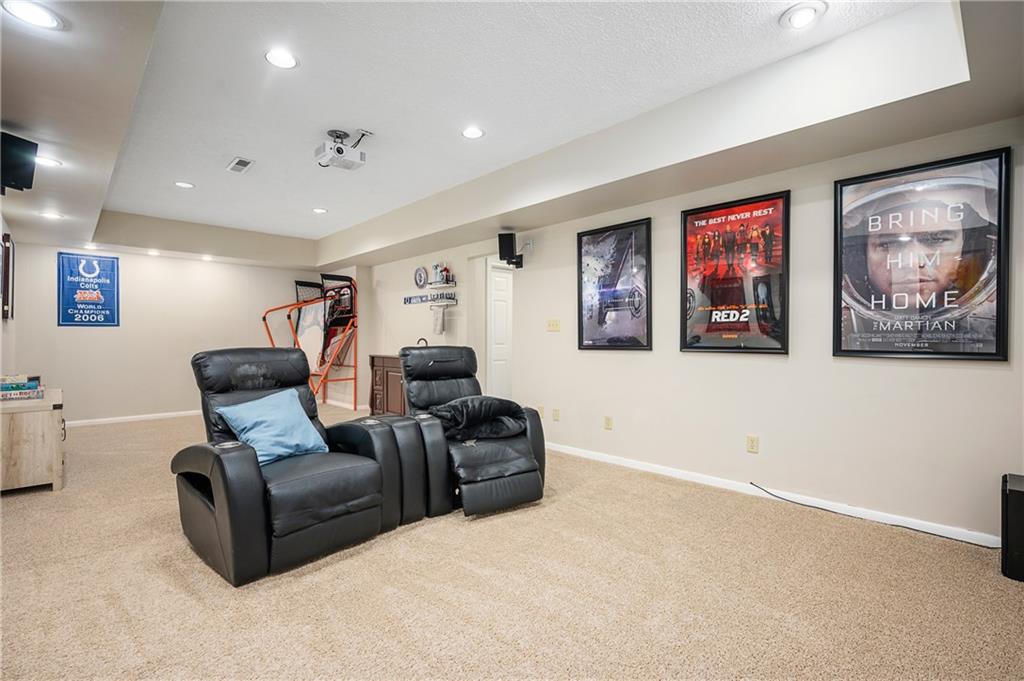 8651 Promontory Road Indianapolis, IN 46236 - Photo 33 of 37 Gallery Image 33