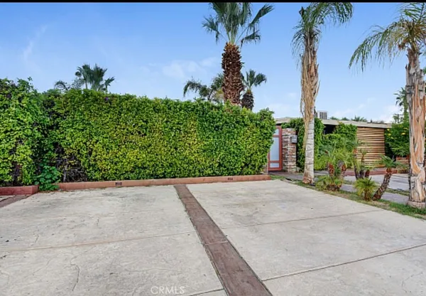 $1,495 | 912 East Chuckwalla Road, Palm Springs, CA 92262