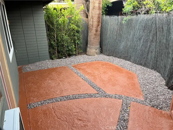 $1,495 | 912 East Chuckwalla Road, Palm Springs, CA 92262