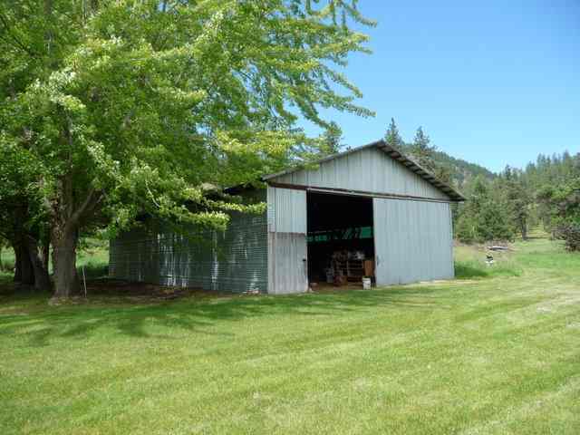 1736 Zimmer Road Addy, WA 99101 - Photo 3 of 9