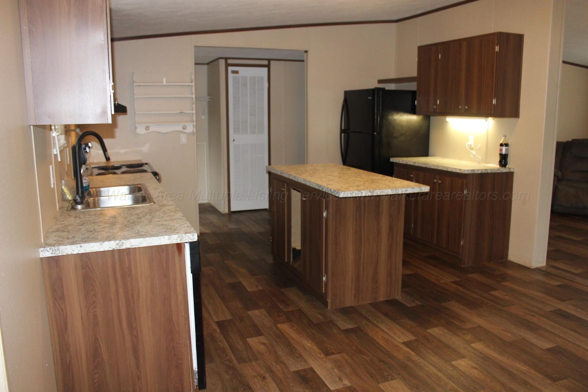 509 Gregory Road Jasper, AL 35503 - Photo 9 of 19 Kitchen