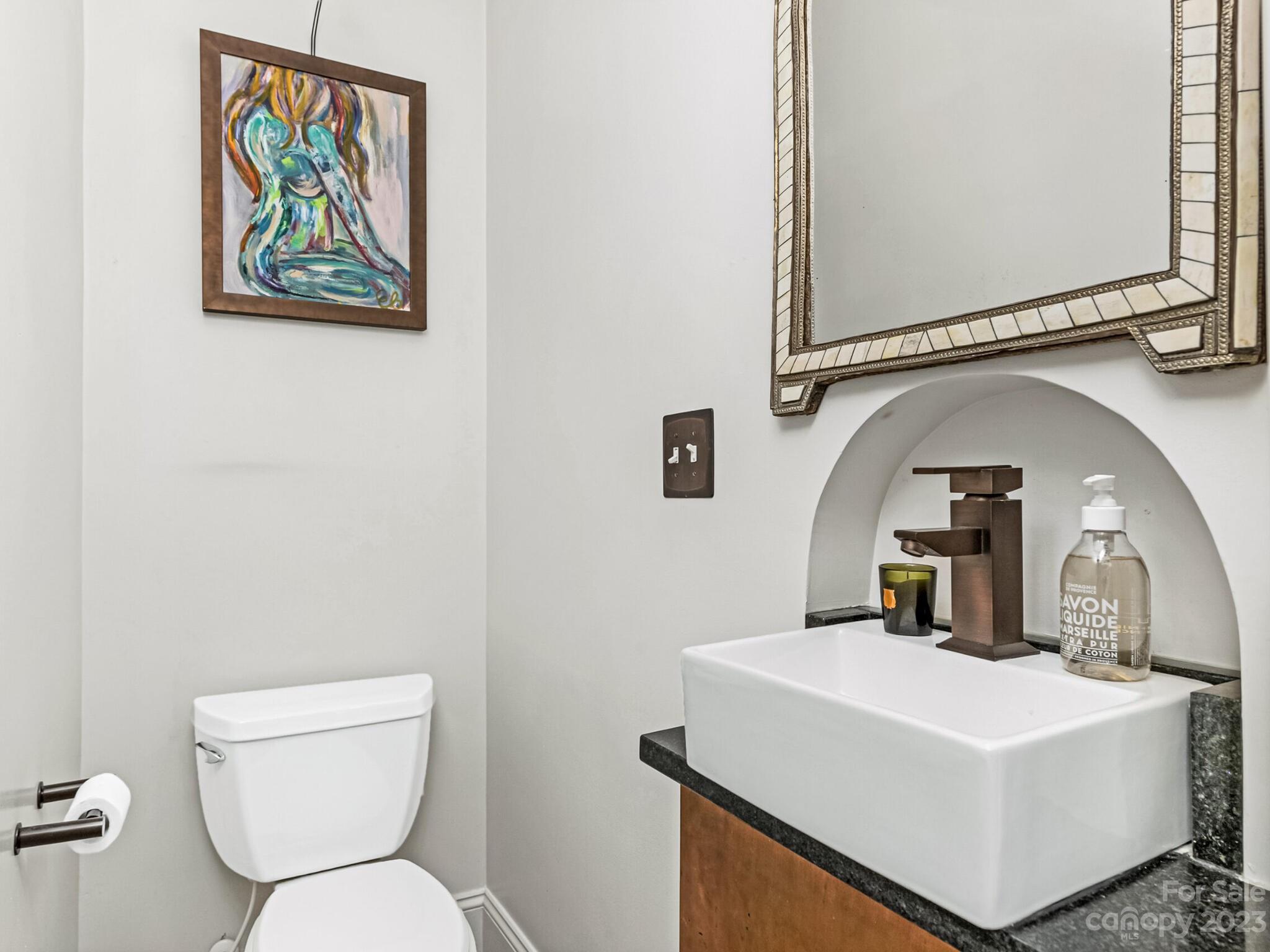 1610 Queens Road, Unit 8 Charlotte, NC 28207 - Photo 15 of 24 Gallery Image 15