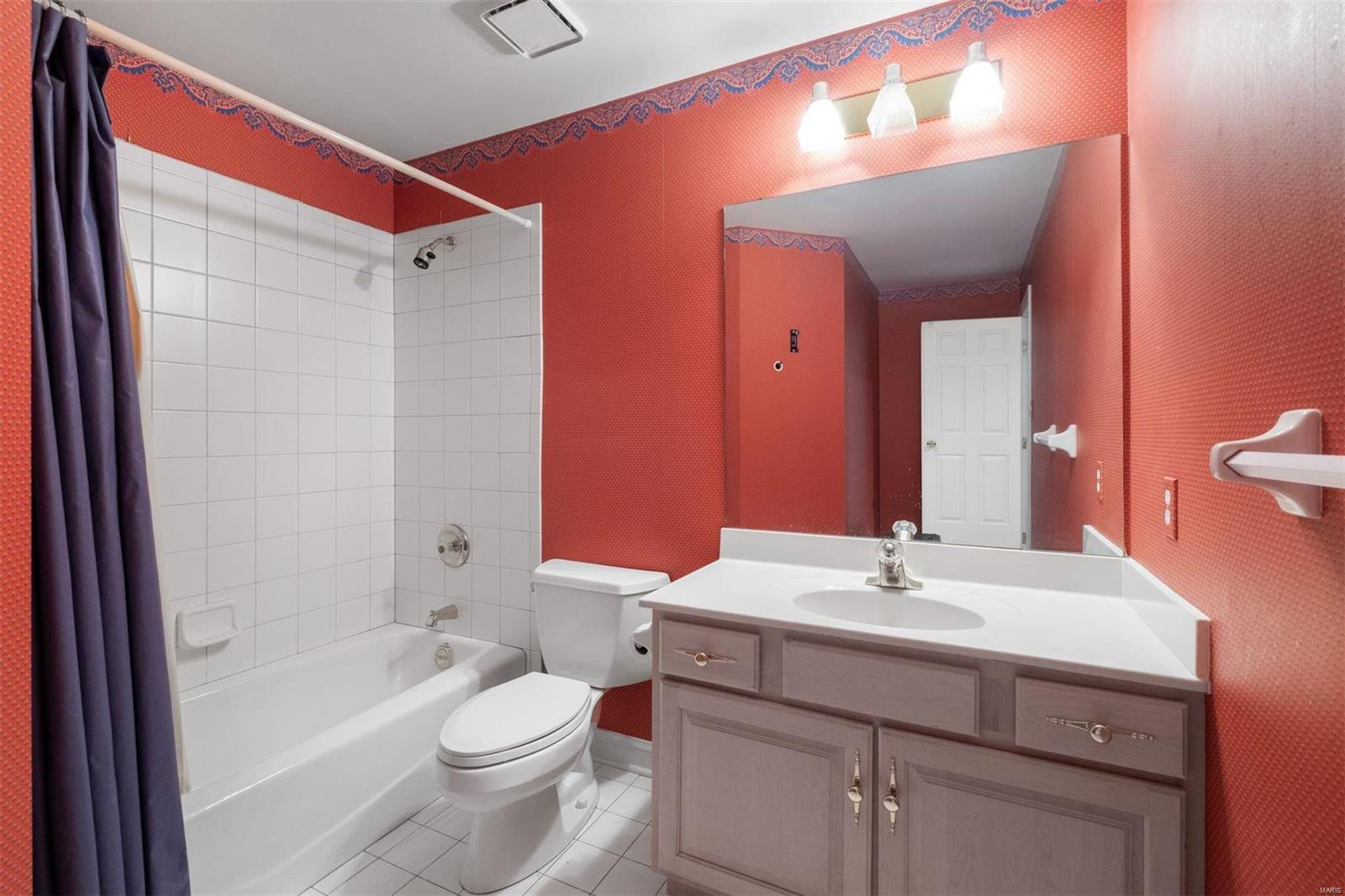 12536 Conway Road Creve Coeur, MO 63141 - Photo 28 of 33 Gallery Image 28