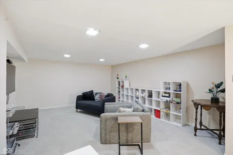 $285,000 | 362 Carmelaire Court, Carmel, IN 46032
