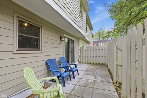 $285,000 | 362 Carmelaire Court, Carmel, IN 46032