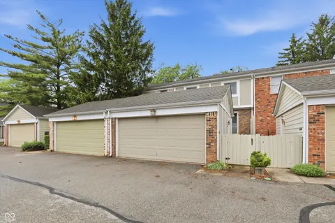 $285,000 | 362 Carmelaire Court, Carmel, IN 46032