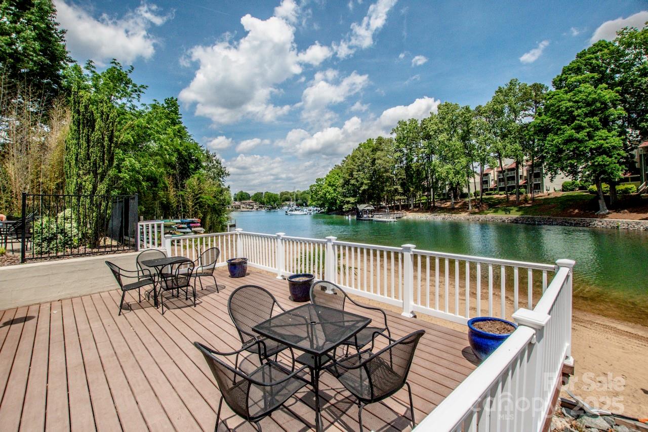 19901 Henderson Road, Unit M Cornelius, NC 28031 - Photo 37 of 41 Gallery Image 37