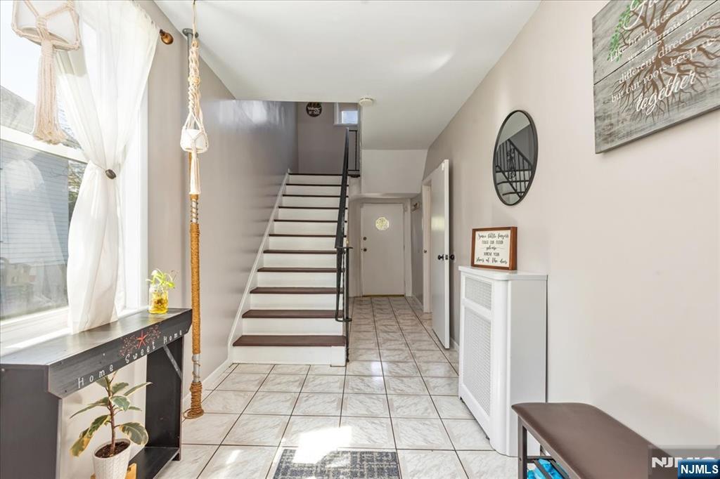 296 Berkeley Avenue Bloomfield, NJ 07003 - Photo 2 of 48