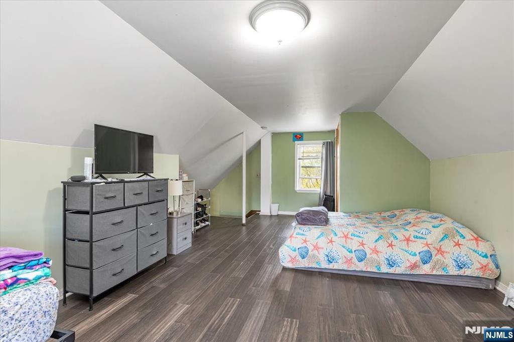 296 Berkeley Avenue Bloomfield, NJ 07003 - Photo 29 of 48