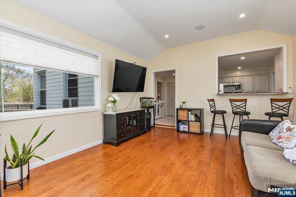 296 Berkeley Avenue Bloomfield, NJ 07003 - Photo 10 of 48