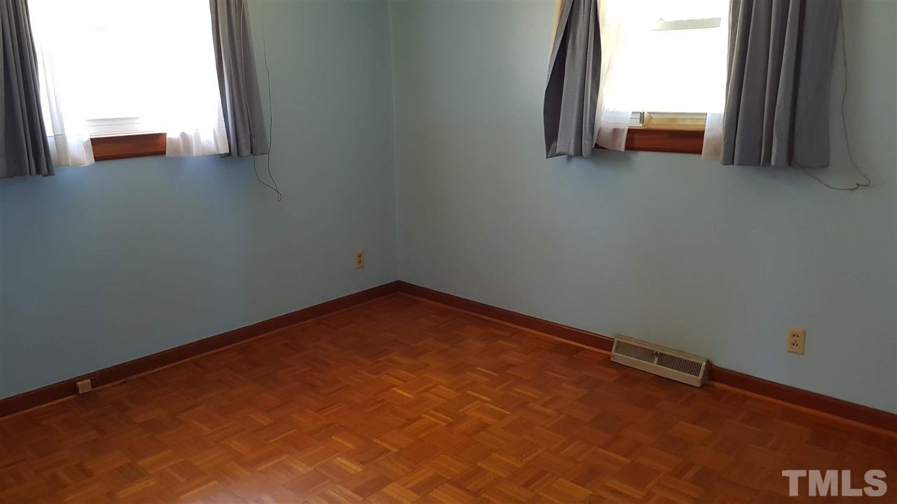 4603 Cheek Road Durham, NC 27704 - Photo 8 of 11
