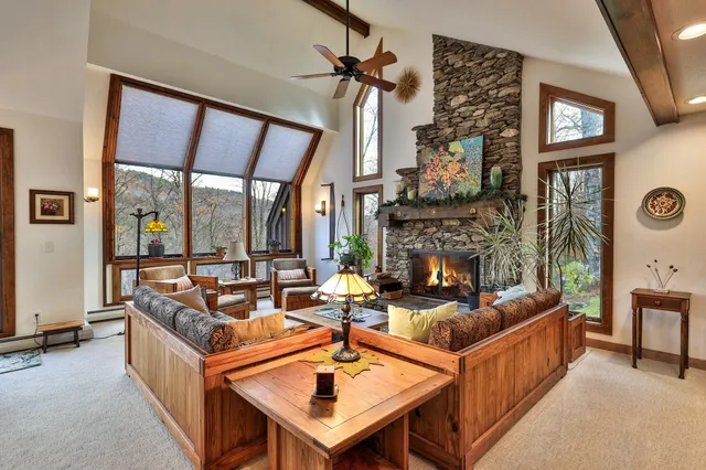 $885,000 | 559 Crimson Hawk Road, Plymouth, VT 05056