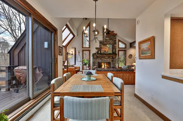 $885,000 | 559 Crimson Hawk Road, Plymouth, VT 05056