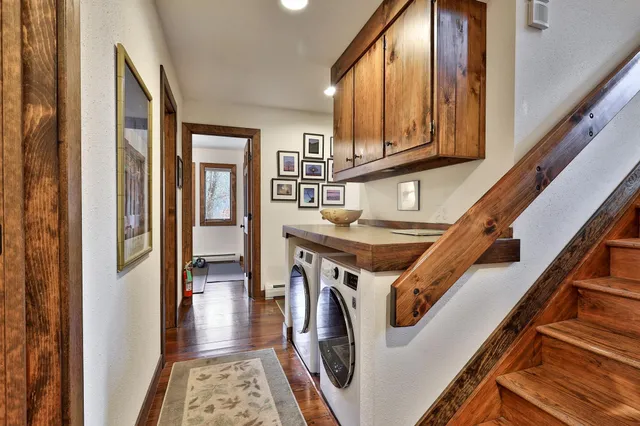 $885,000 | 559 Crimson Hawk Road, Plymouth, VT 05056