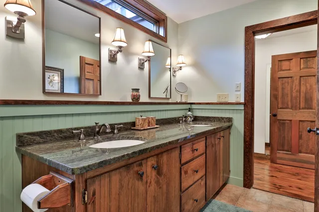 $885,000 | 559 Crimson Hawk Road, Plymouth, VT 05056