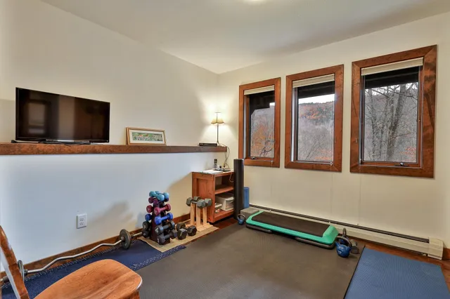 $885,000 | 559 Crimson Hawk Road, Plymouth, VT 05056