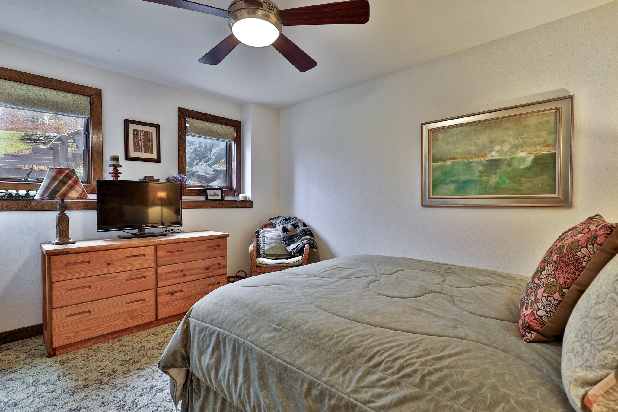 559 Crimson Hawk Road Plymouth, VT 05056 - Photo 36 of 53