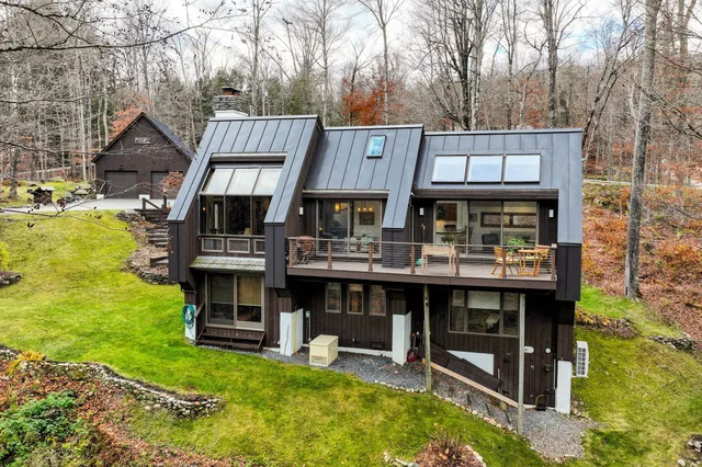 $885,000 | 559 Crimson Hawk Road, Plymouth, VT 05056