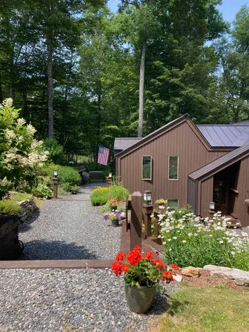 $885,000 | 559 Crimson Hawk Road, Plymouth, VT 05056