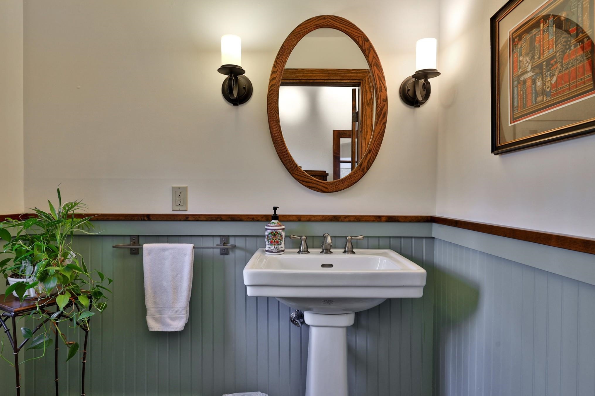 559 Crimson Hawk Road Plymouth, VT 05056 - Photo 9 of 53