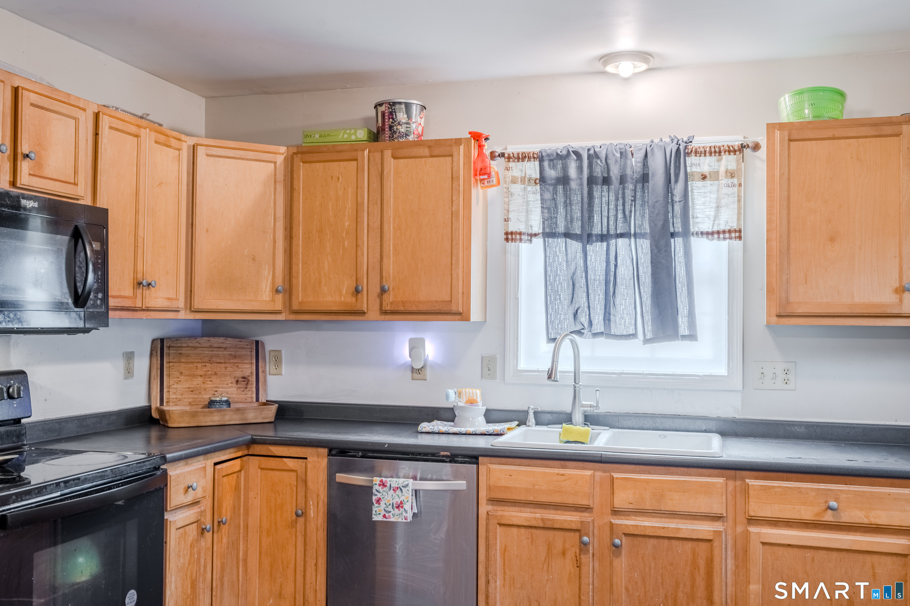 379 Christian Hill Road Brooklyn, CT 06234 - Photo 17 of 40