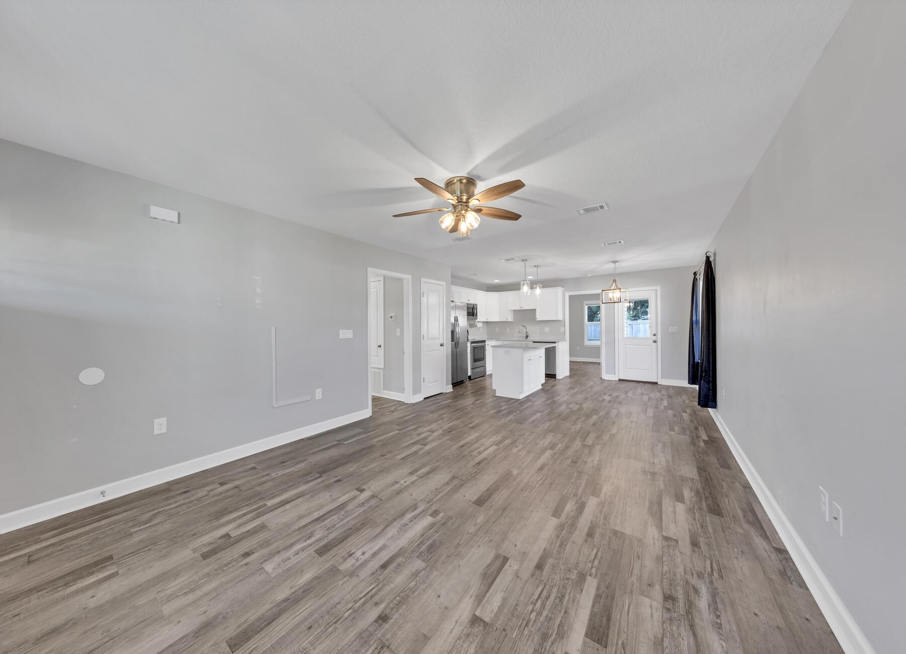 3191 Maple Street Crestview, FL 32539 - Photo 3 of 27 185A6622