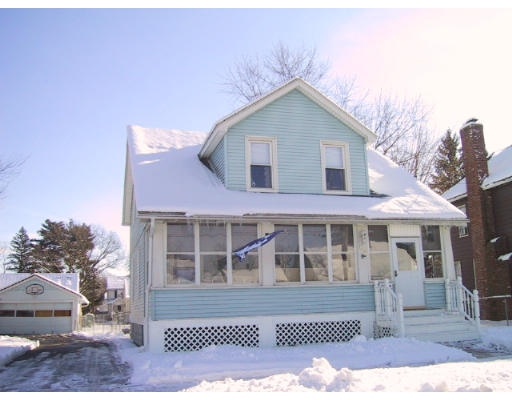 109 Farnsworth Street Springfield, MA 01107 - Photo 1 of 1 Gallery Image 1