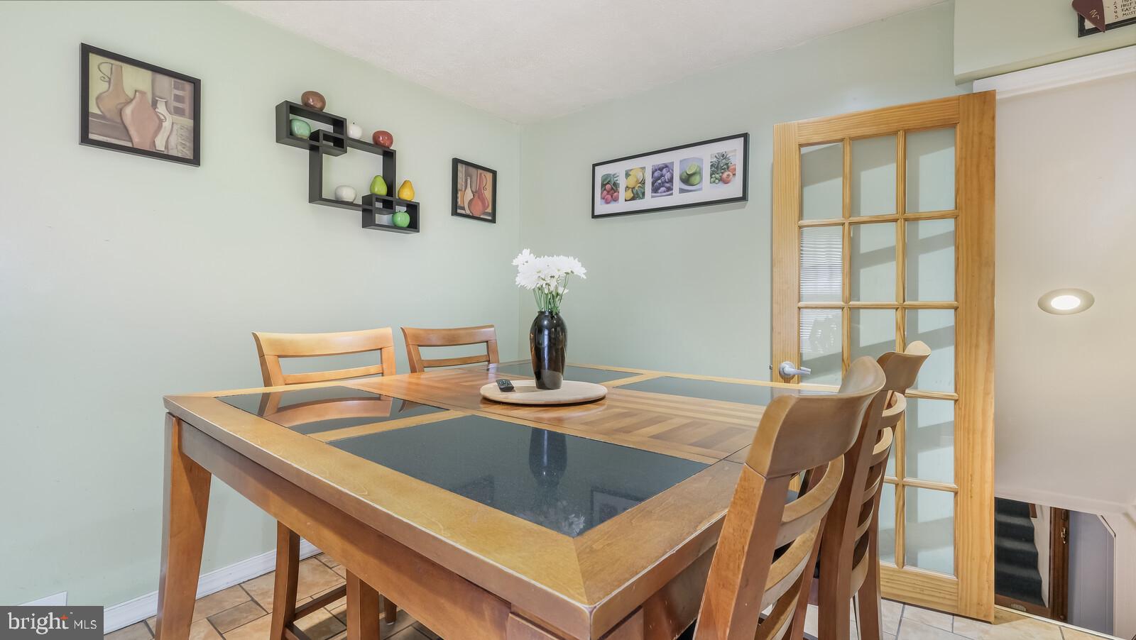 646 Green Briar Road Elkins Park, PA 19027 - Photo 21 of 45