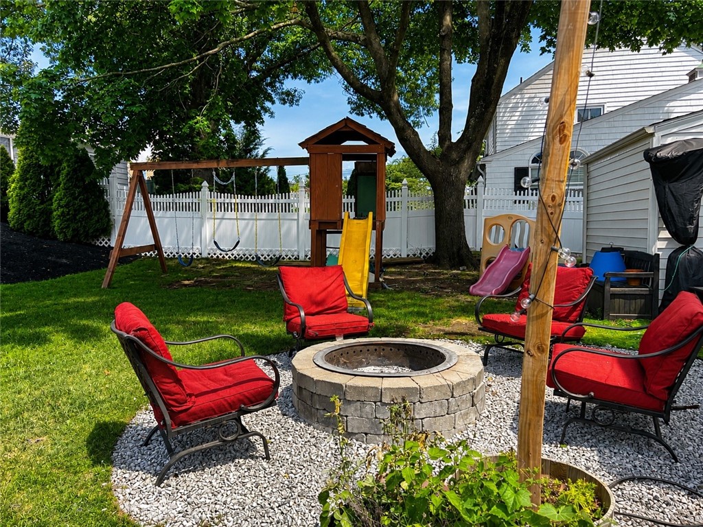 97 Fairfield Road Cranston, RI 02910 - Photo 26 of 30
