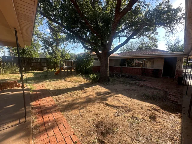 $120,000 | 212 South Farmer, Crosbyton, TX 79322