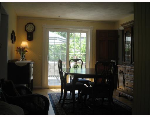 369 West Shore Road Warwick, RI 02889 - Photo 4 of 8 Dining Room.