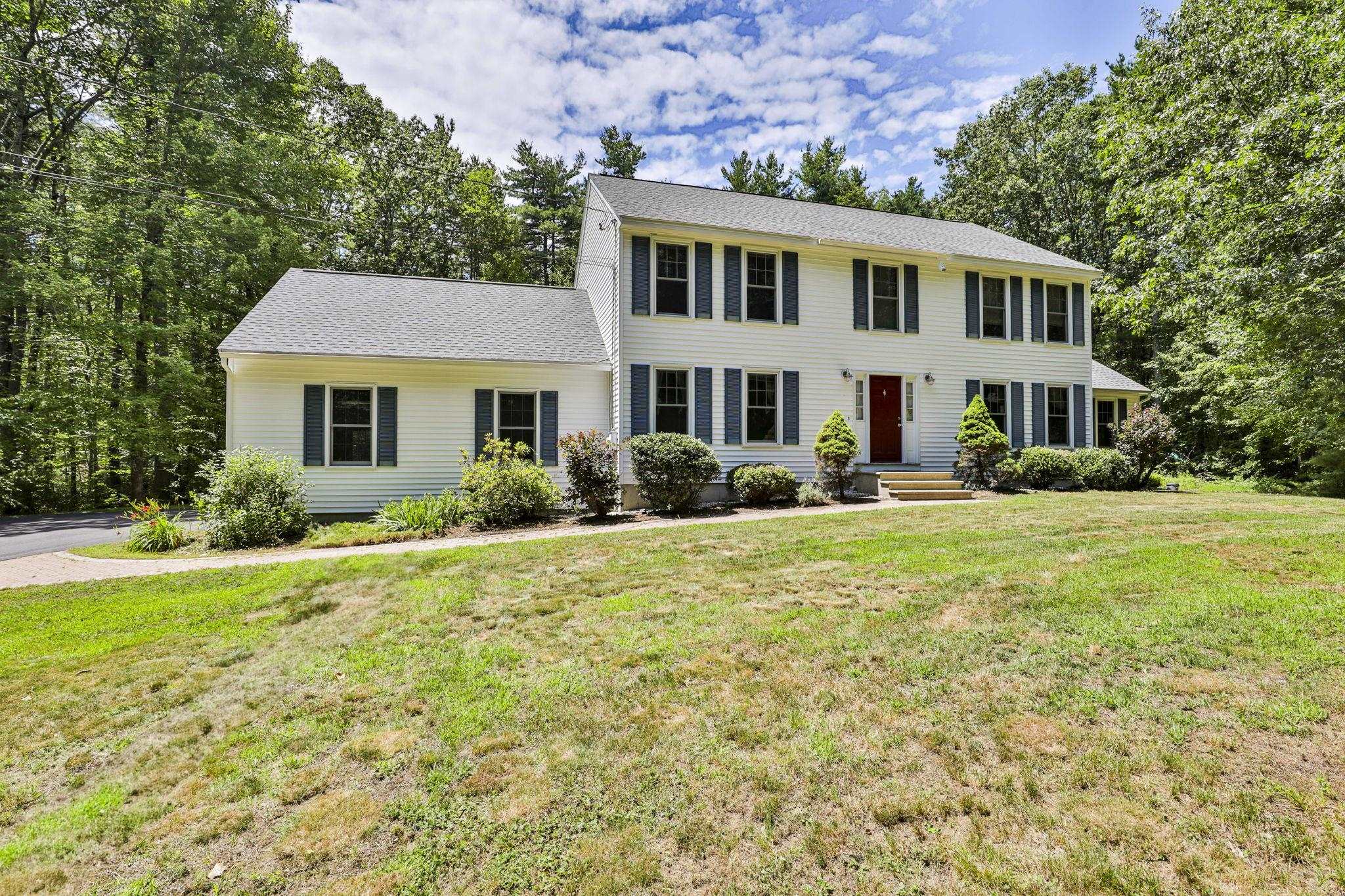 47 Mountain Road Brookline, NH 03033 - Photo 4 of 38