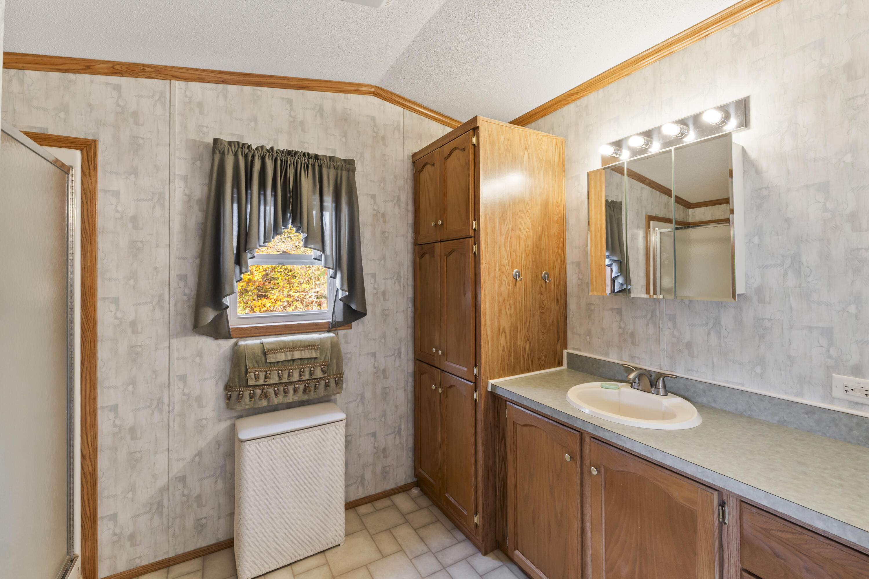 18 Terrace View Sabattus, ME 04280 - Photo 17 of 35 18 Terrace View_119