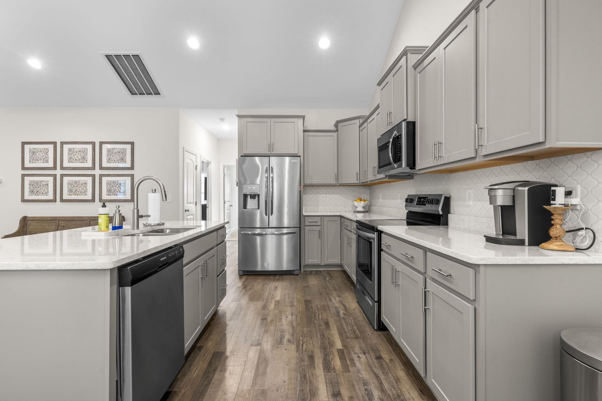 4402 Kinlaw Street Little River, SC 29566 - Photo 12 of 41