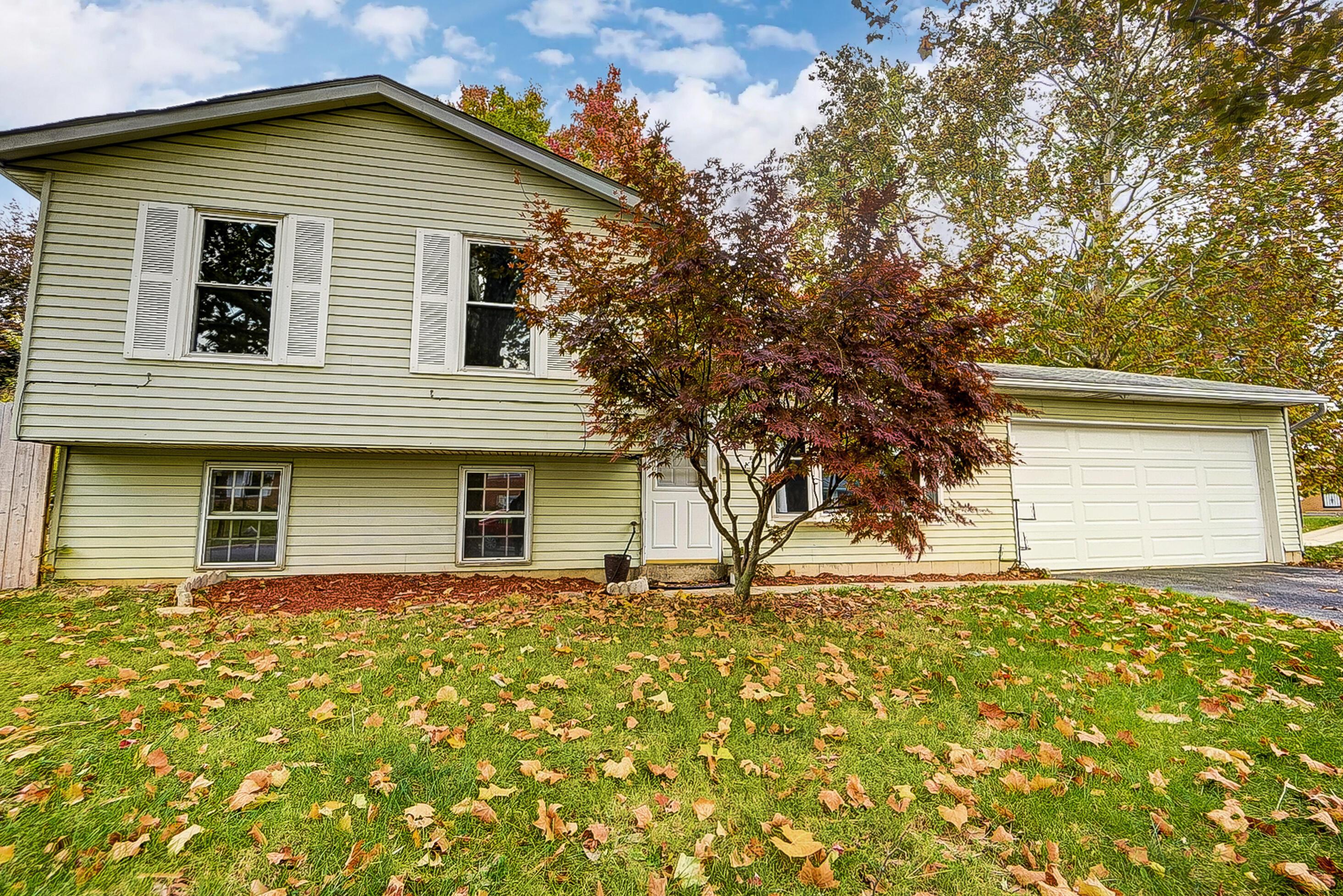 4687 Glendon Road Columbus, OH 43229 - Photo 3 of 30