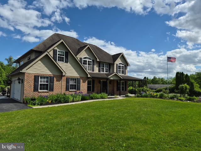 137 Lakeview Road Bernville, PA 19506 - Photo 1 of 5 4 Beds, 2.5 baths...finished lower level