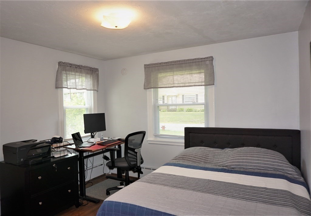 37 New Boston Road Sturbridge, MA 01566 - Photo 14 of 34