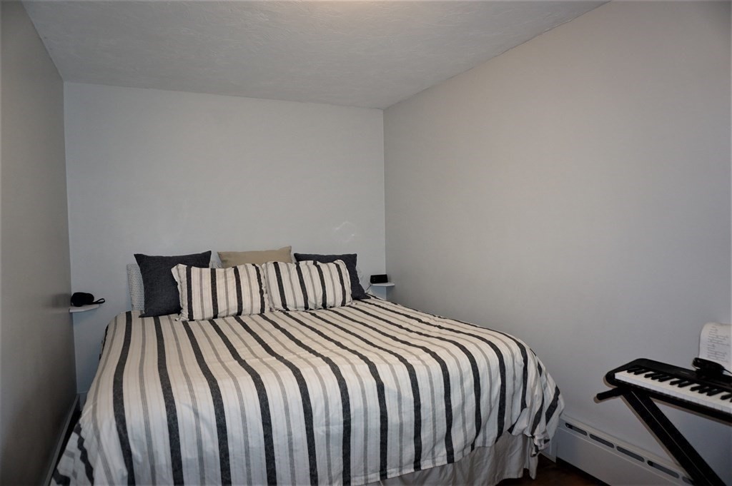 37 New Boston Road Sturbridge, MA 01566 - Photo 15 of 34