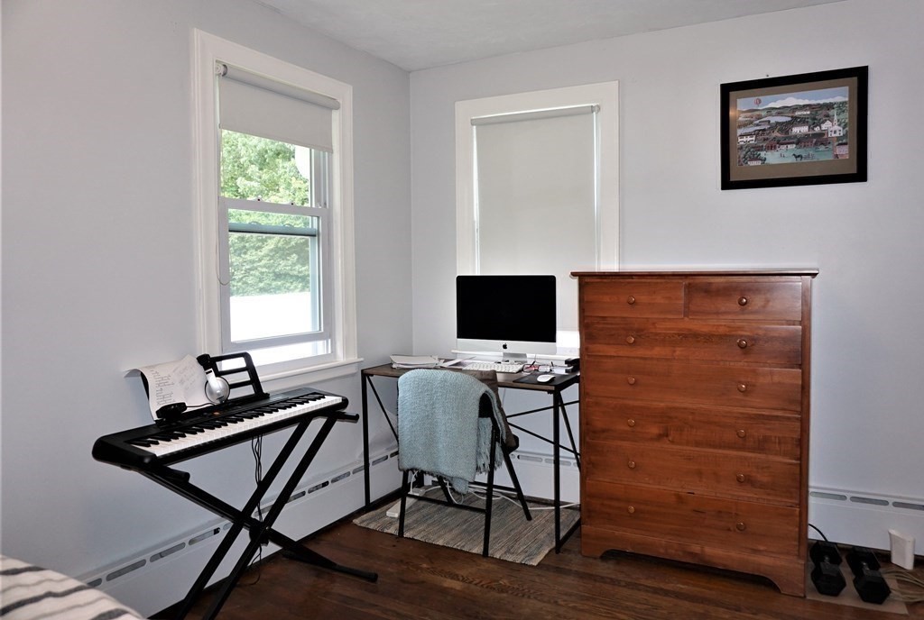 37 New Boston Road Sturbridge, MA 01566 - Photo 16 of 34