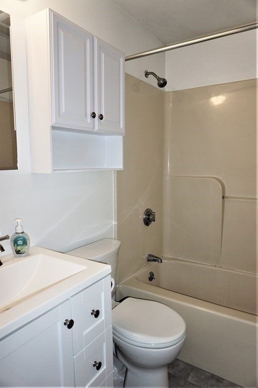37 New Boston Road Sturbridge, MA 01566 - Photo 17 of 34