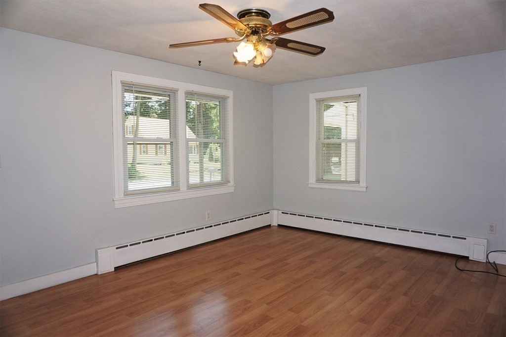 37 New Boston Road Sturbridge, MA 01566 - Photo 20 of 34
